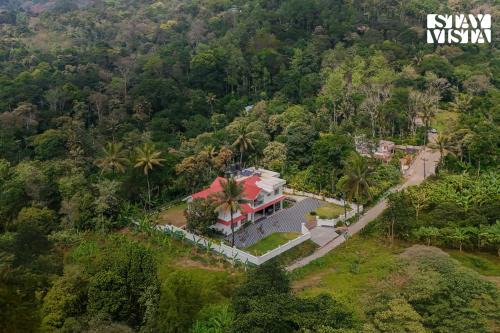 Bison Valley Villa | StayVista at Spice Notes - Breakfast Included