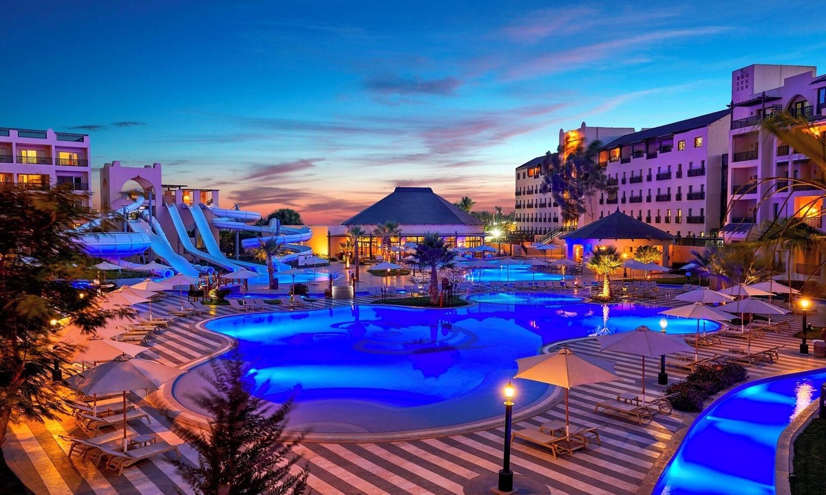Al Mamsha El Seyahi Hotel | Steigenberger Aqua Magic Hotel