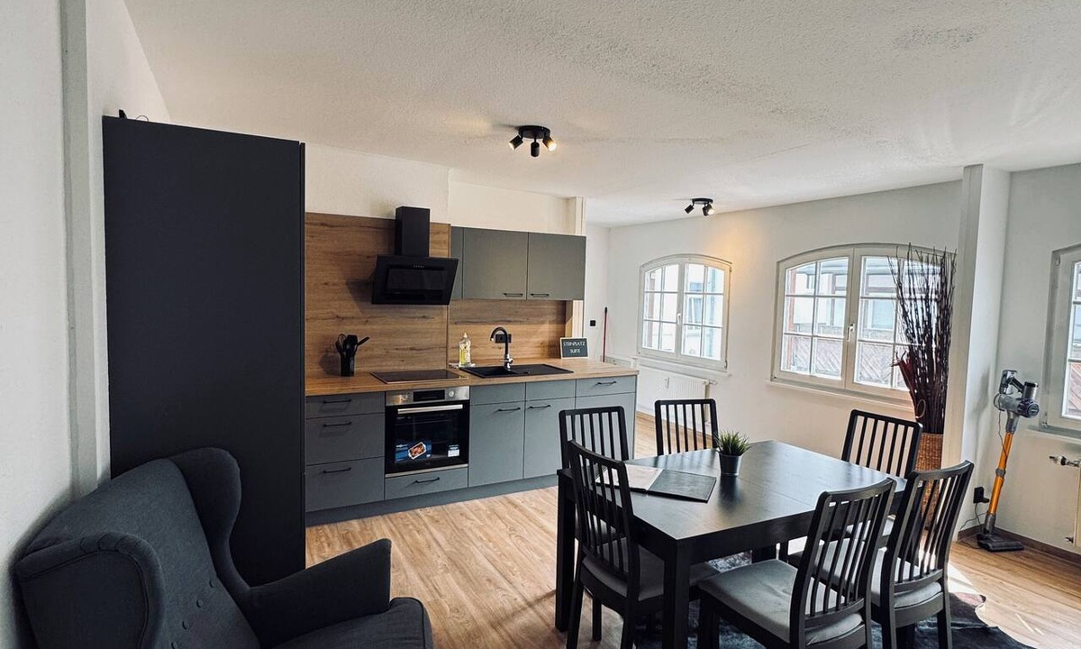Johannesvorstadt Apartment | Steinplatz Suite
