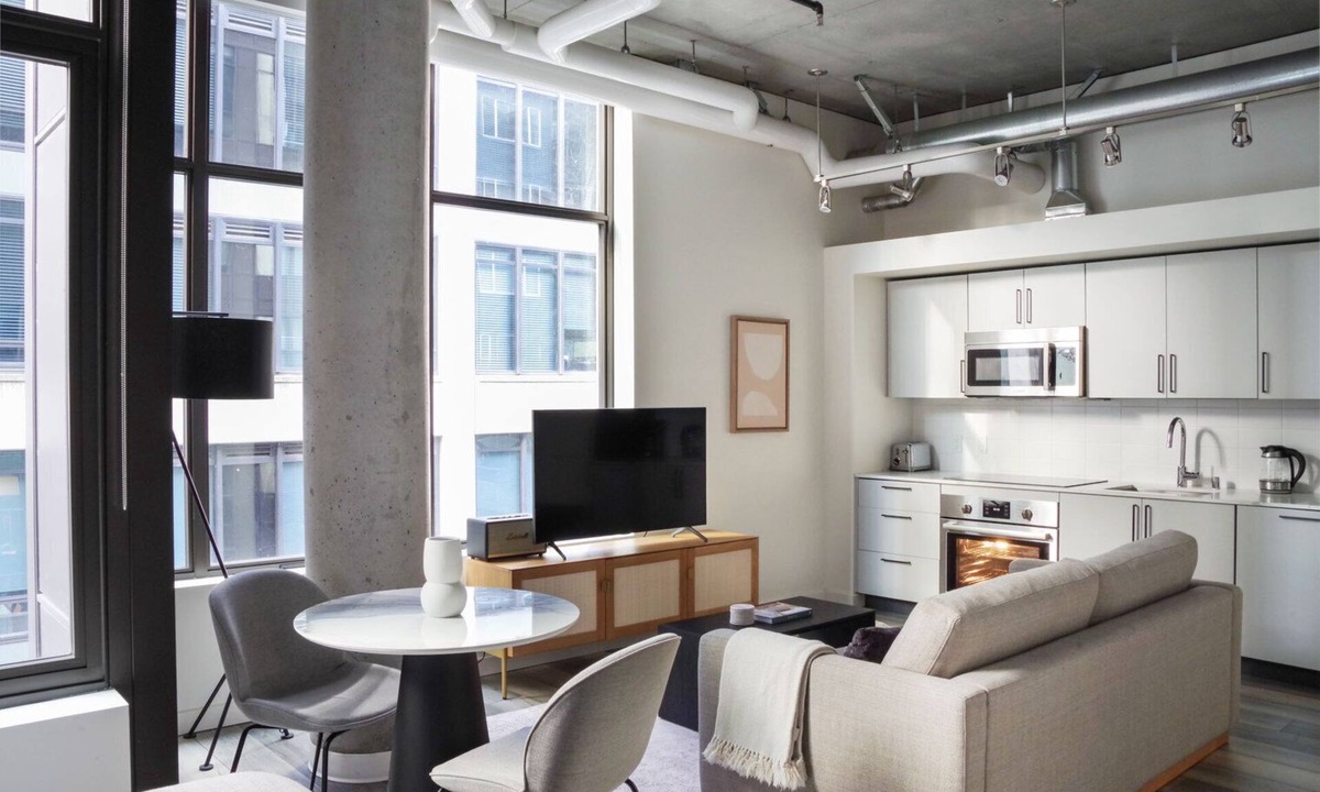 Belltown Apartment | Stellar Bell Town Studio w/Rooftop, nr Dining & Shops, by Blueground