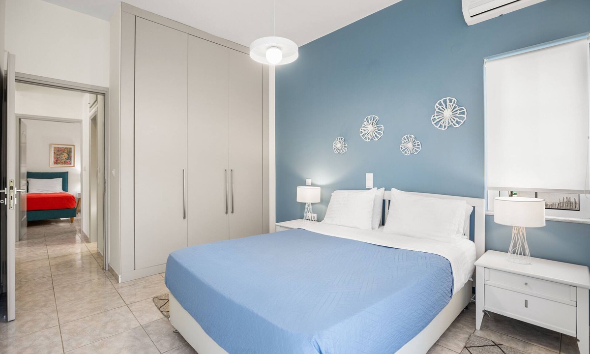 Kato Galatas Apartment | Stellaris Luxury Peaceful Apt 5 min walk to Kalamaki Beach and 5 kms to Chania