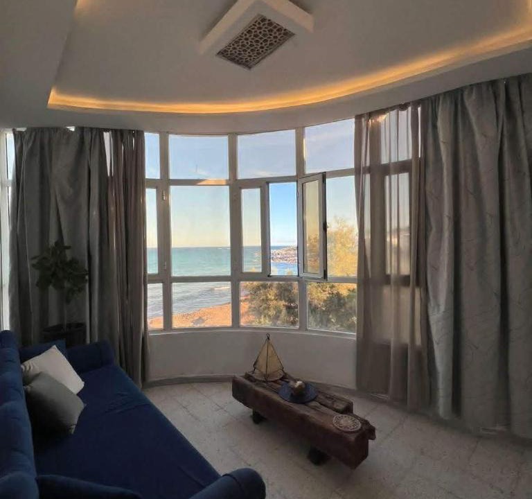 Mansoura Apartment | step to the beach