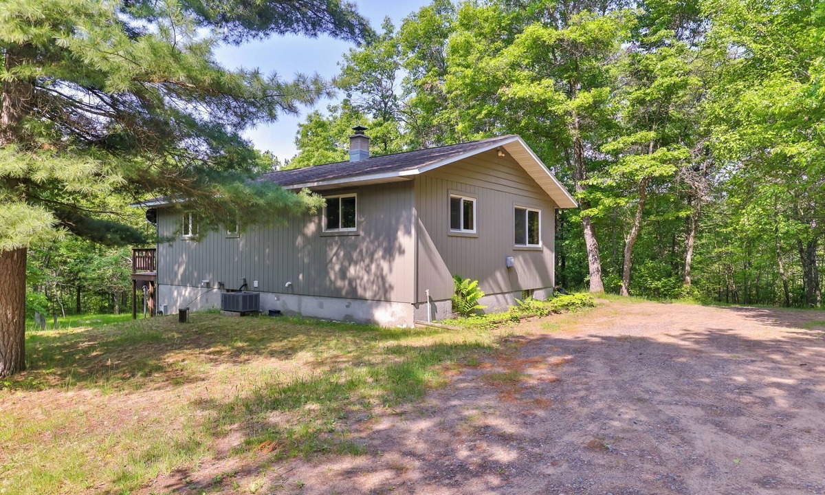 St Germain House | Stepaway Vacation Rentals- Hawk's Nest