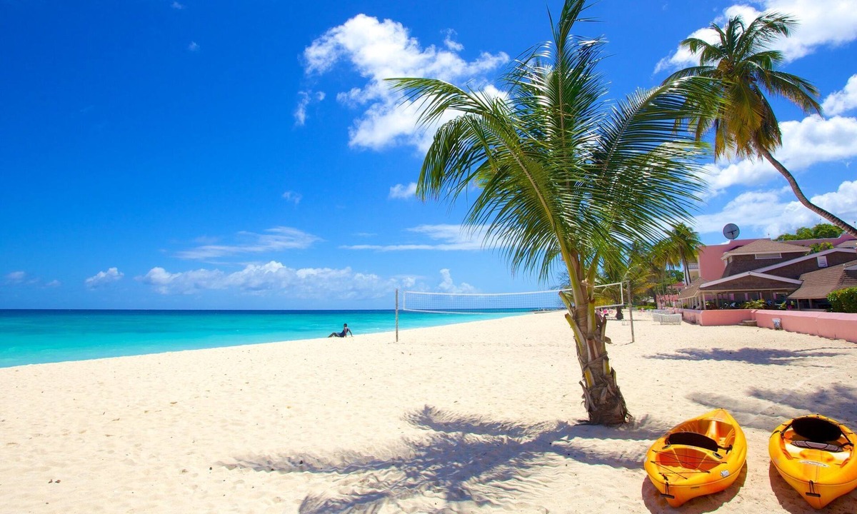 Dover Apartment | Steps Away from Dover Beach! 3 Convenient Units | FREE Parking, Outdoor Pool!