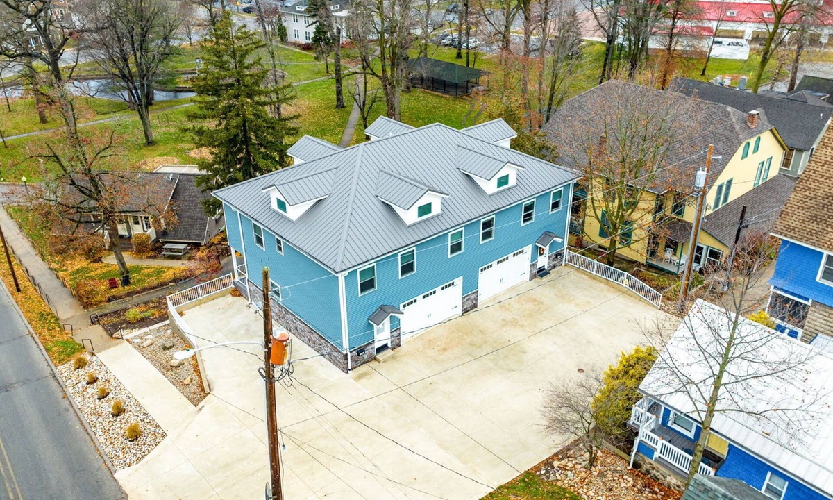 Winona Lake House | Steps From Grace Campus and Overlooks the Winona Lake Village