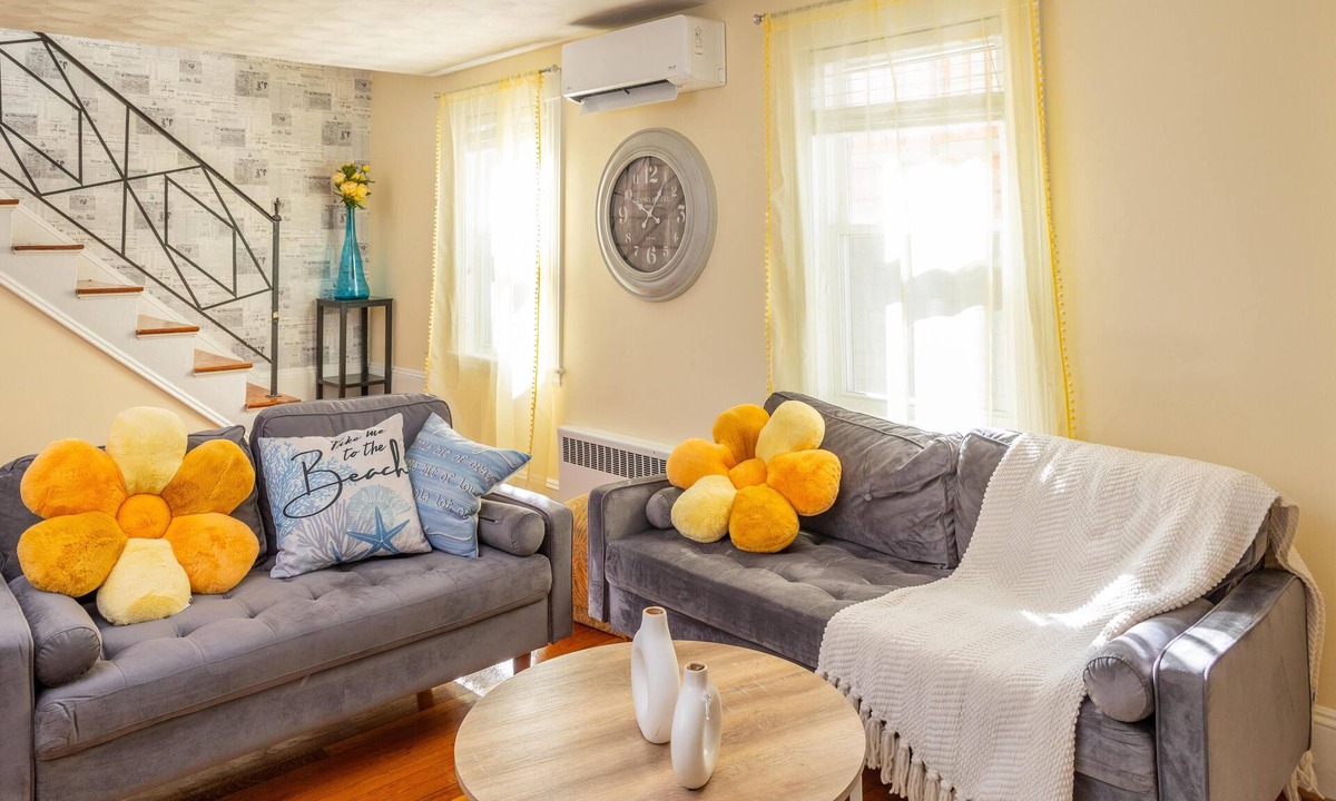 Winthrop House | Steps from the ocean minutes from Boston Beach house for rent 10% off first week