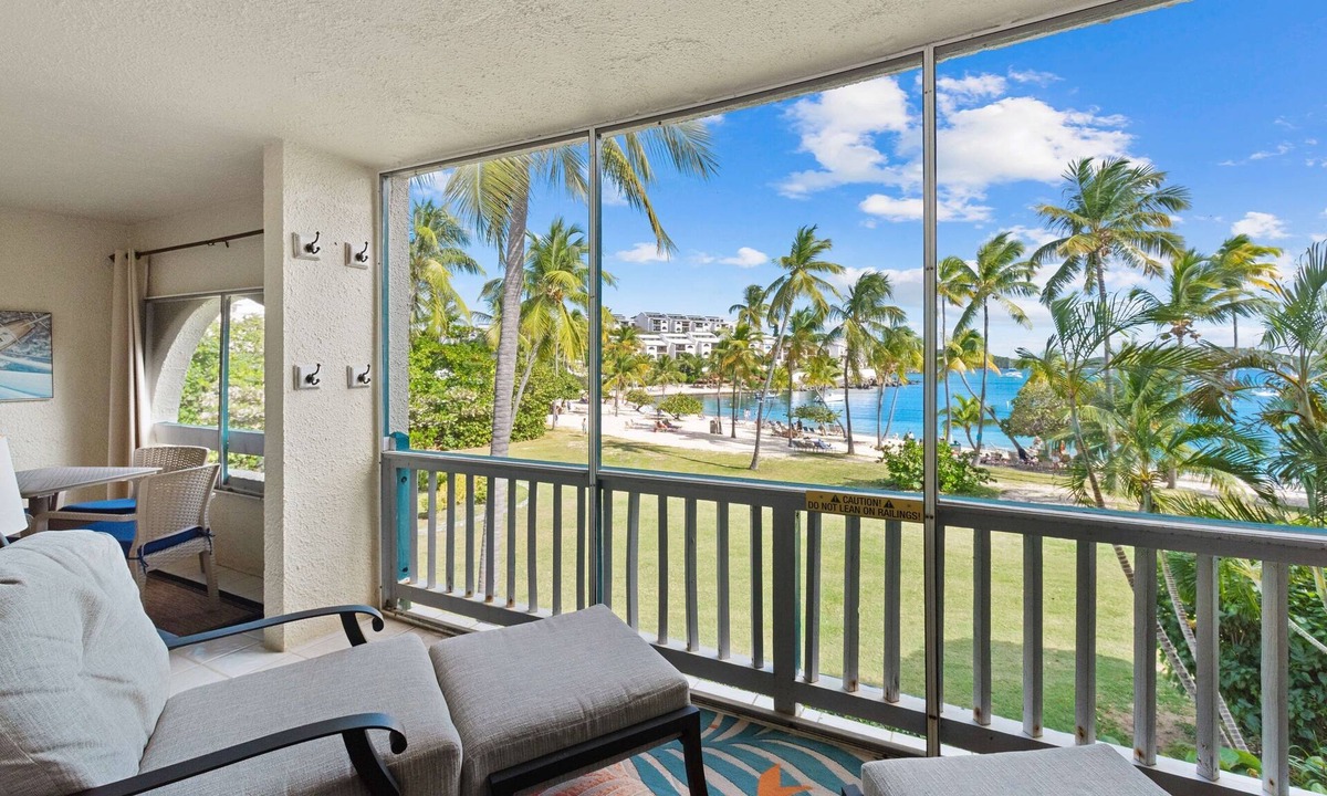 Nazareth Condo | Steps to Beach: Pool, Hot Tub, Restaurant, Gated
