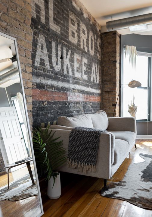 Wicker Park Apartment | Steps to Shops, Eats | Artsy Loft w/ W&D | Zencity