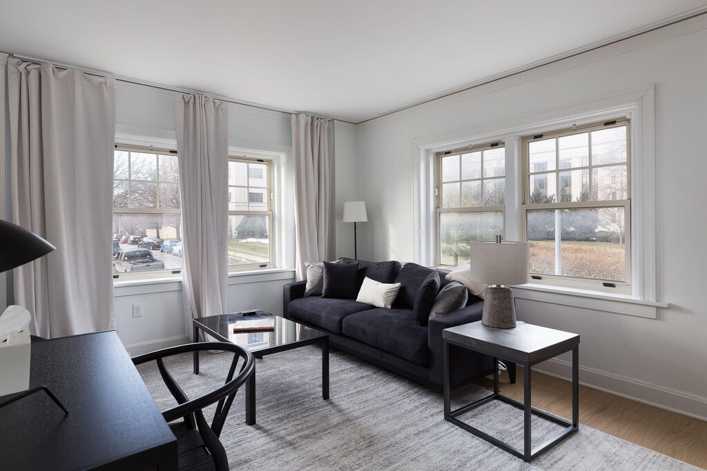 Midtown - Westport Apartment | Steps to Shops, Eats | Easy Access + W&D | Zencity