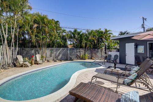 Pompano Beach Villa | Steps to Shore! 2 Pompano Beach Villas w/Pool