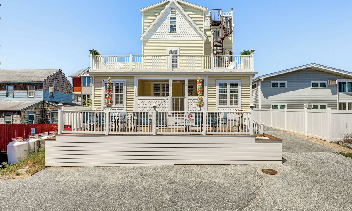 Dewey Beach Cottage | Steps to Shore: Newly Renovated Dewey Beach Home!
