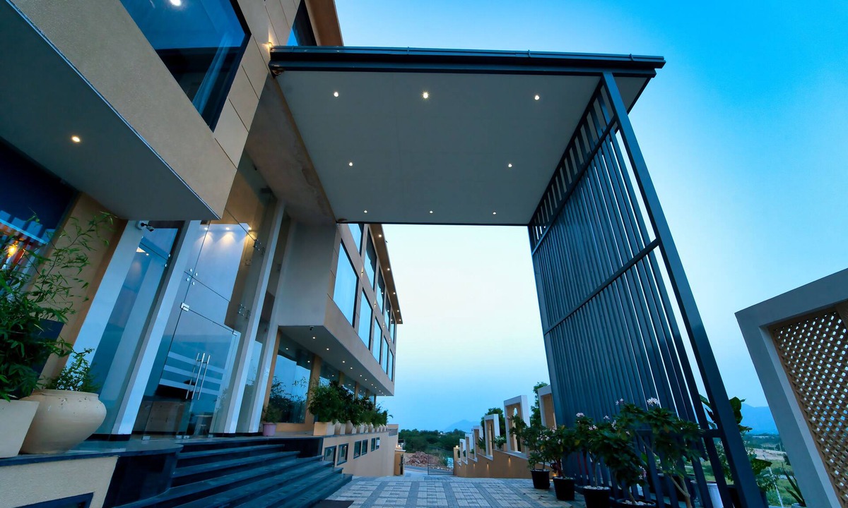 Pushkar Hotel | STERLING PUSHKAR