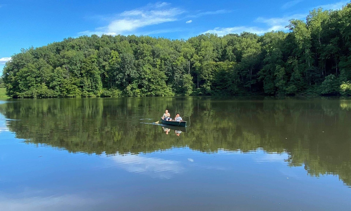 Pamplin House | Still Waters a secluded quiet lake front home close to Hampden Sydney & Longwood