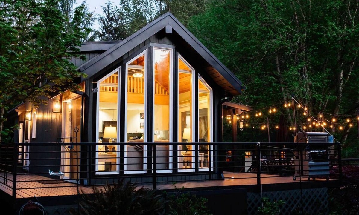 Arlington Cabin | Stillaguamish Riverfront Getaway