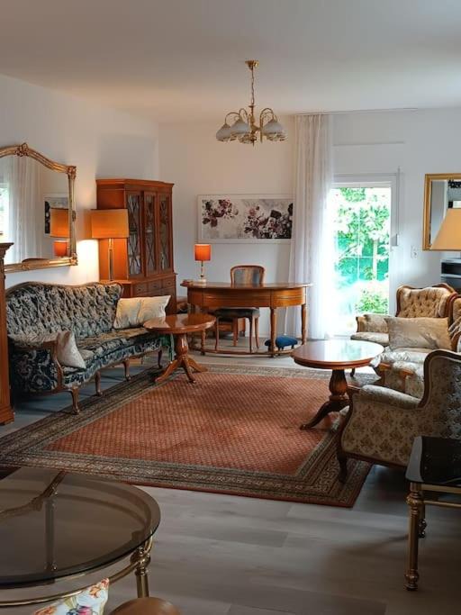 Bellheim Apartment | Stilvoll und gemütlich