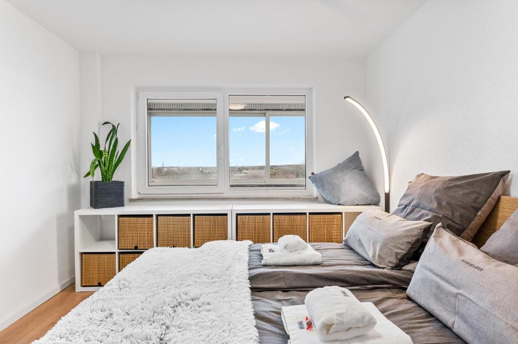 Sindelfingen Apartment | Stilvolle Suite mit Weitblick & Parkplatz