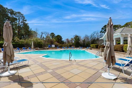 St. James House | STJ02 Seahorse Cove at HarborWalk, Unit 1006
