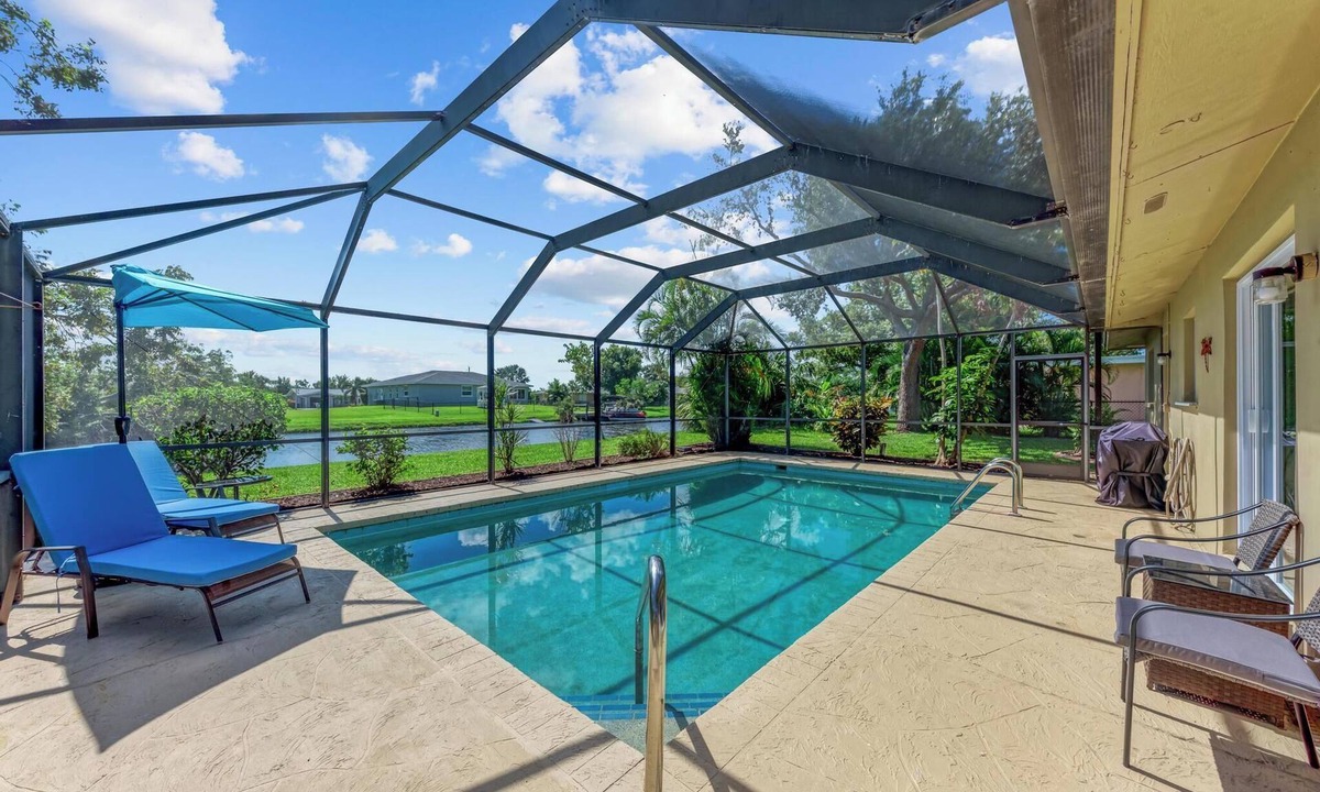 Oakland Hills House | Stocked Pool Home Canal View 8 Miles Beaches, Golfing, Fishing, Entertainment!