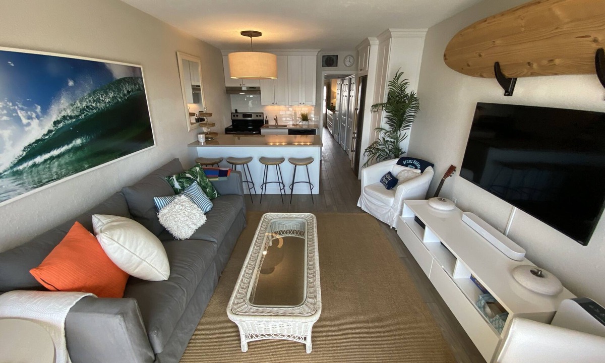 Stone Harbor Condo | Stone Harbor Bayfront with Sunset views, Walk to Beach+Town, Balcony & Parking!