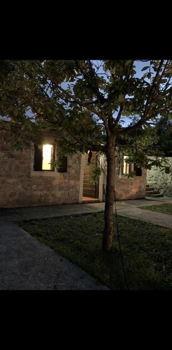 Glavaticici Apartment | Stone House