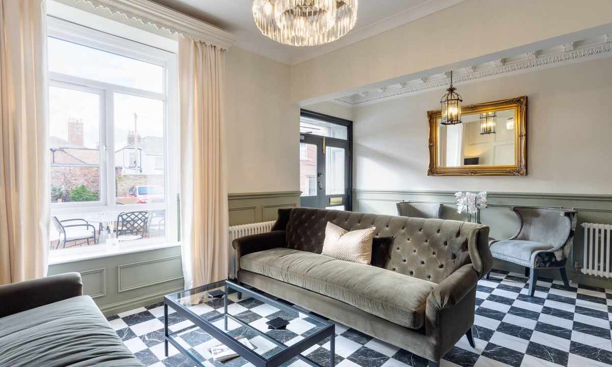 Hoole Hotel | Stone Villa