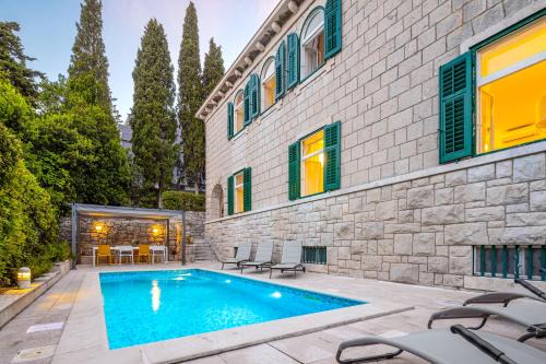 Split Villa | Stone Villa Majestic w Pool - Split Center