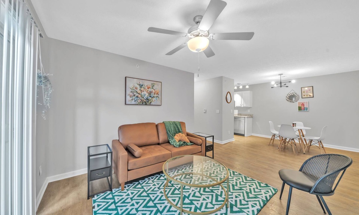 New Albany Apartment | Stonecrest 722, Modern 2Bd Apt I Parking I Gym