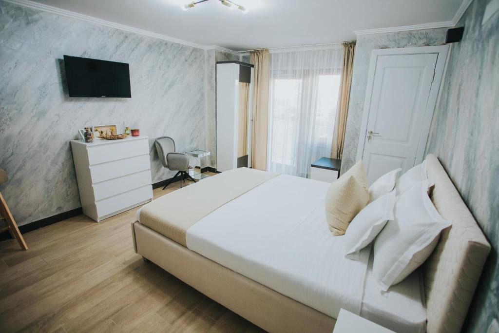 Piatra Neamt Apartment | Storia