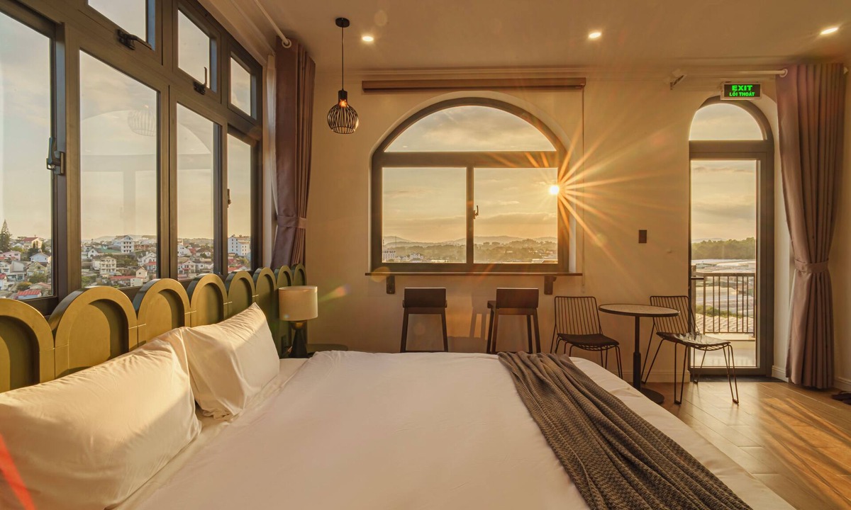 Da Lat Hotel | Storij Home & Coffee