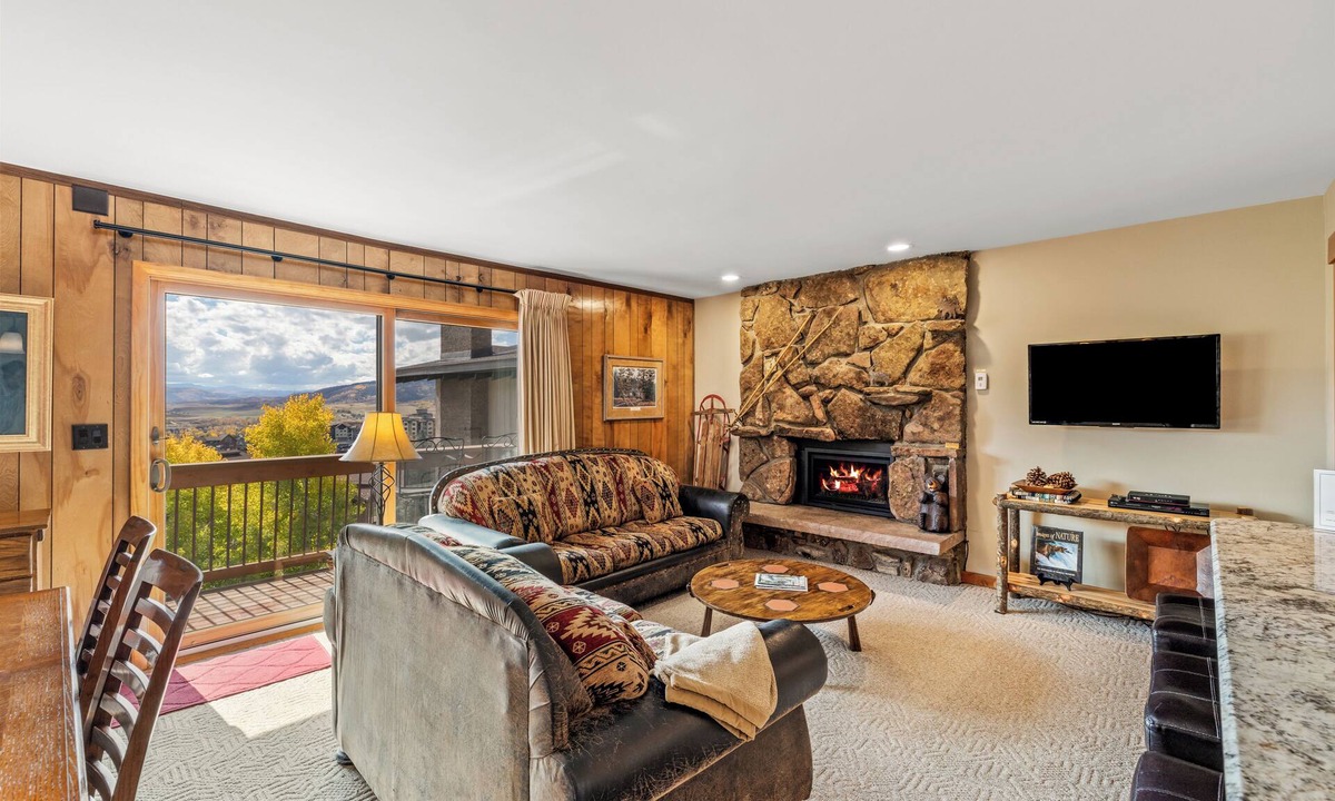 Steamboat Springs Condo | Storm Meadows I -1-Bedroom + Studio (Retractable Privacy Wall), 2-Bath
