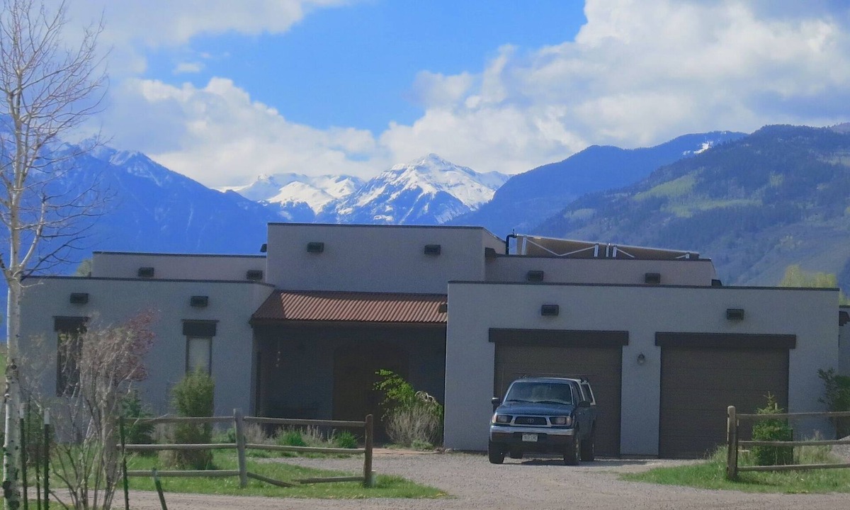 Solar Ranch House | STR2021-06 RIDGWAY'S FINEST: Mountain views, open space, & in town!