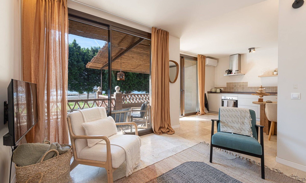Playas del Palo Apartment | Strand