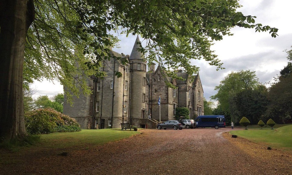 Pittenweem Bed & Breakfast | Stravithie Castle