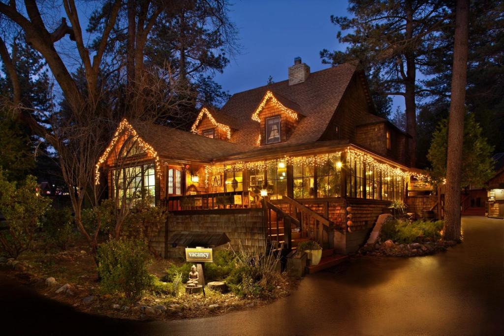 Idyllwild Hotel | Strawberry Creek Inn