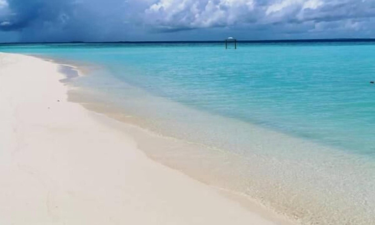 Gulhi House | String Wave Maldives