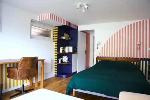 Bonne Apartment | Stripe Studio