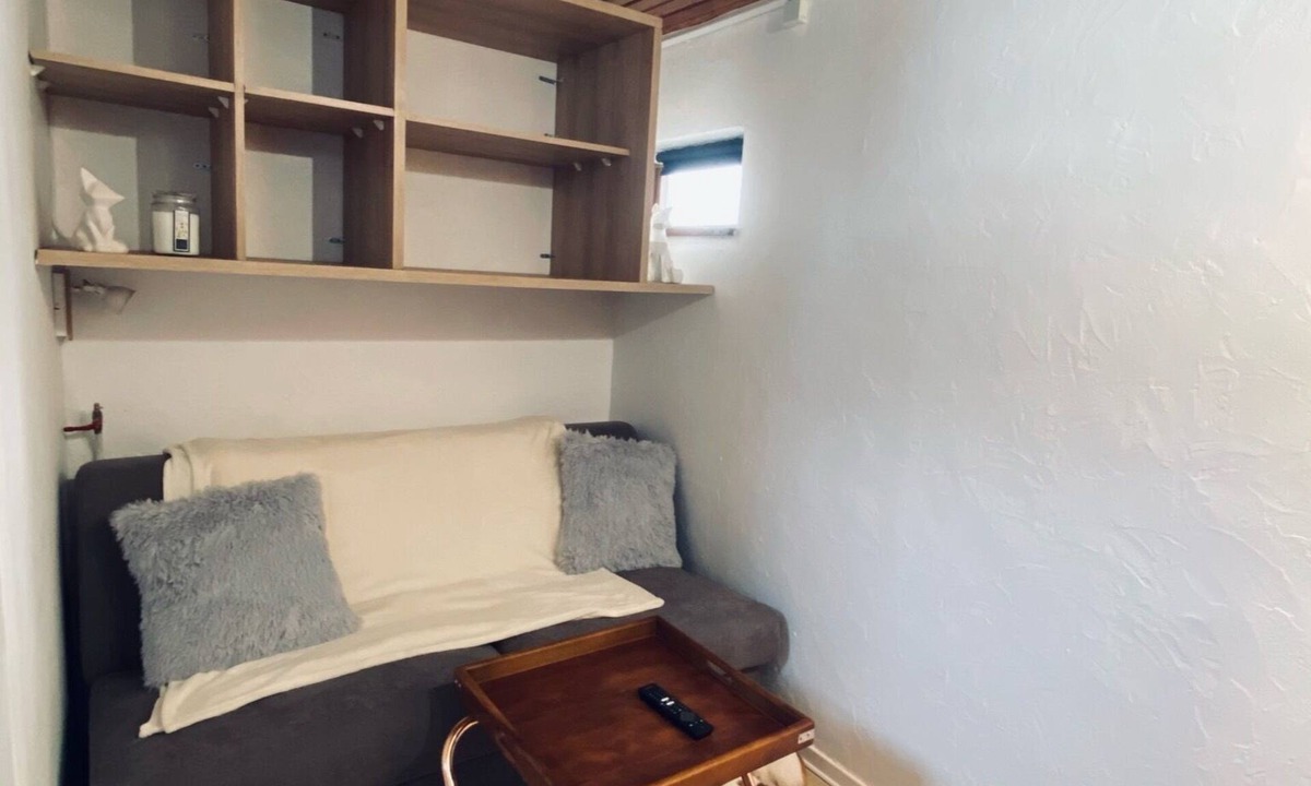 Peone Apartment | Stud'hotel: Studette Plein Centre Valberg