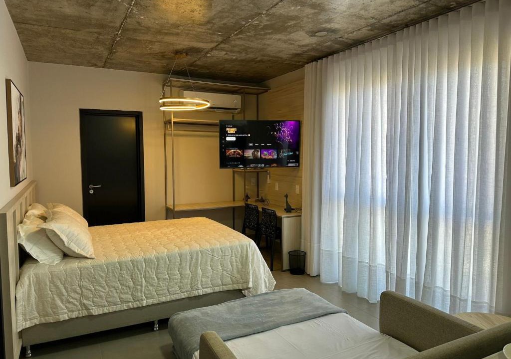 Zona 01 Apartment | Studio 1502 com sacada, garagem e A/C