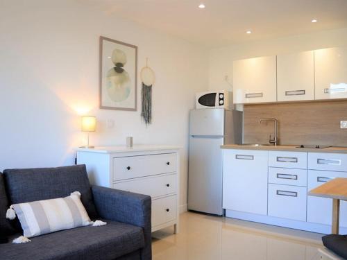 Le Lavandou Apartment | Studio 2 pers au Lavandou, près plage, parking, ménage inclus - FR-1-251-78