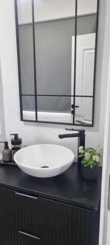 Tirgu Neamt Apartment | Studio 2