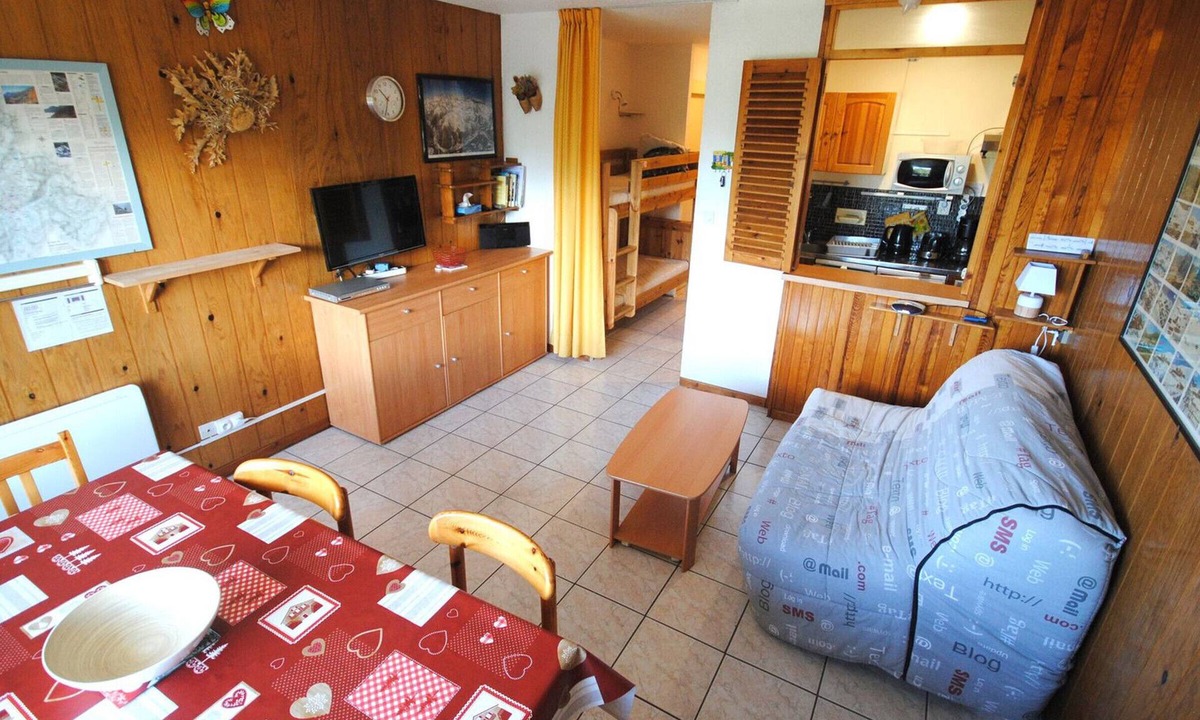 Orcieres-Merlette Apartment | Studio 38m², 6 pers, pets allowed, near slopes