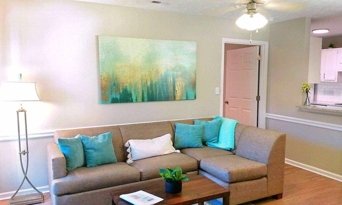 Pine Forest Apartment | Studio 415 ~ Accessible 1st Floor with Self Check-in