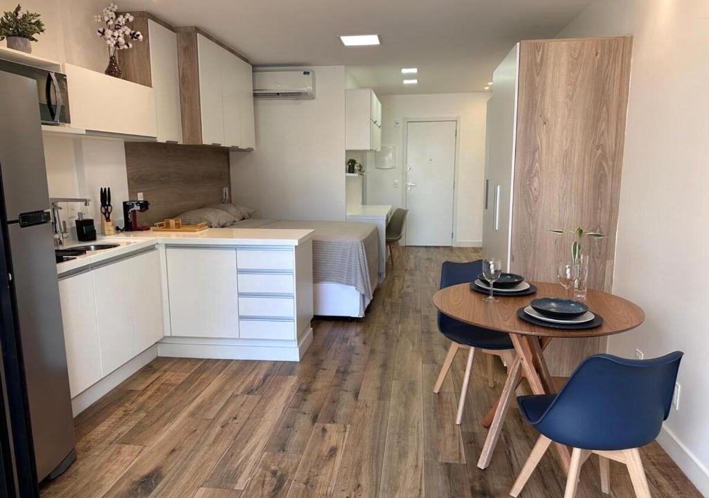 Centro Apartment | Studio 5 Completo Centro com Garagem