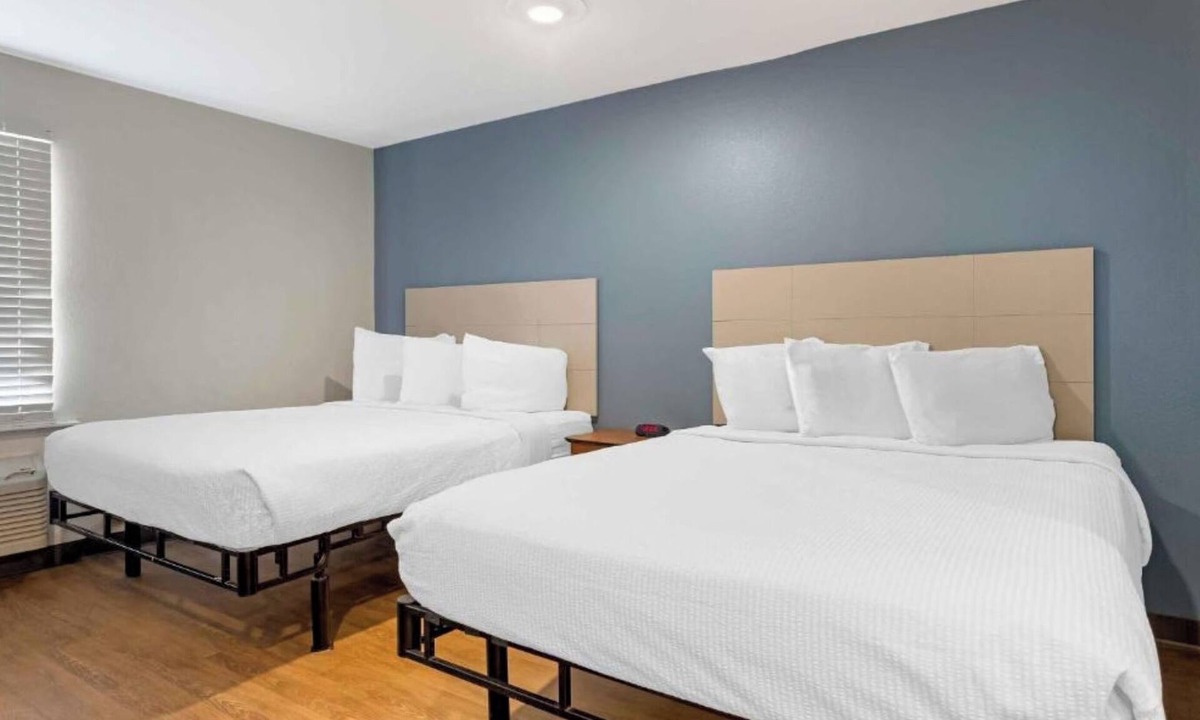 Fort Myers Hotel | Studio 6 Extended Stay Fort Myers FL