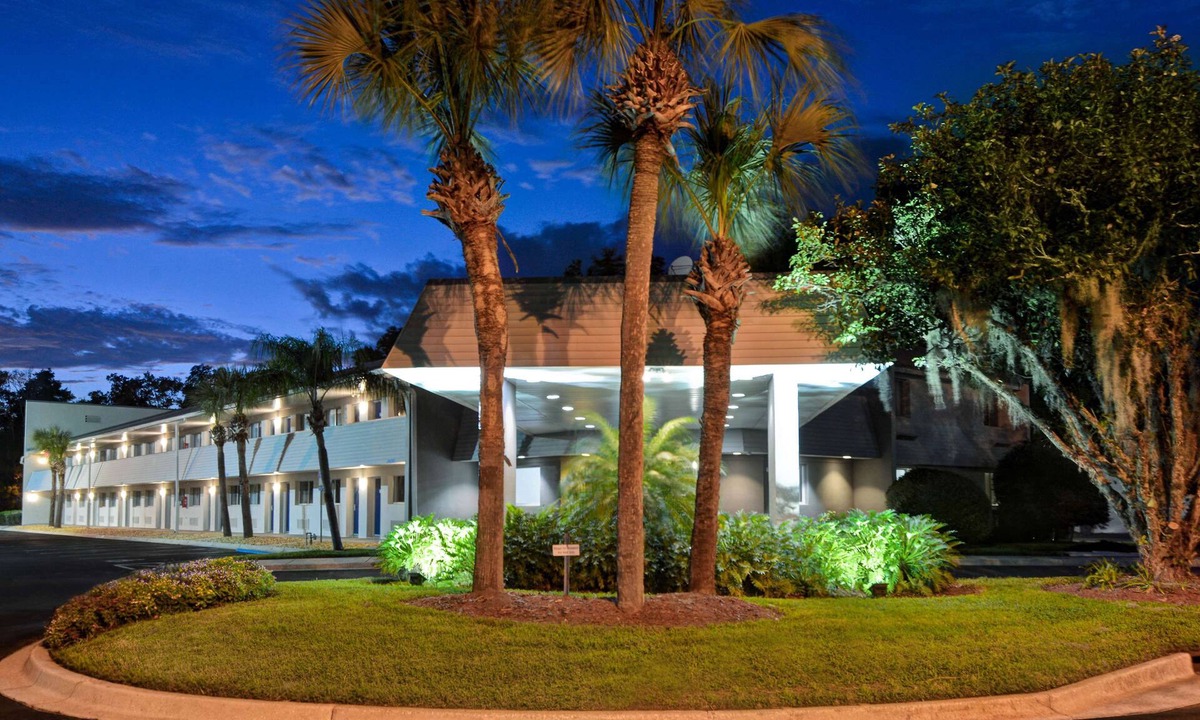 Southside Hotel | Studio 6 Extended Stay - Jacksonville, FL - Baymeadows