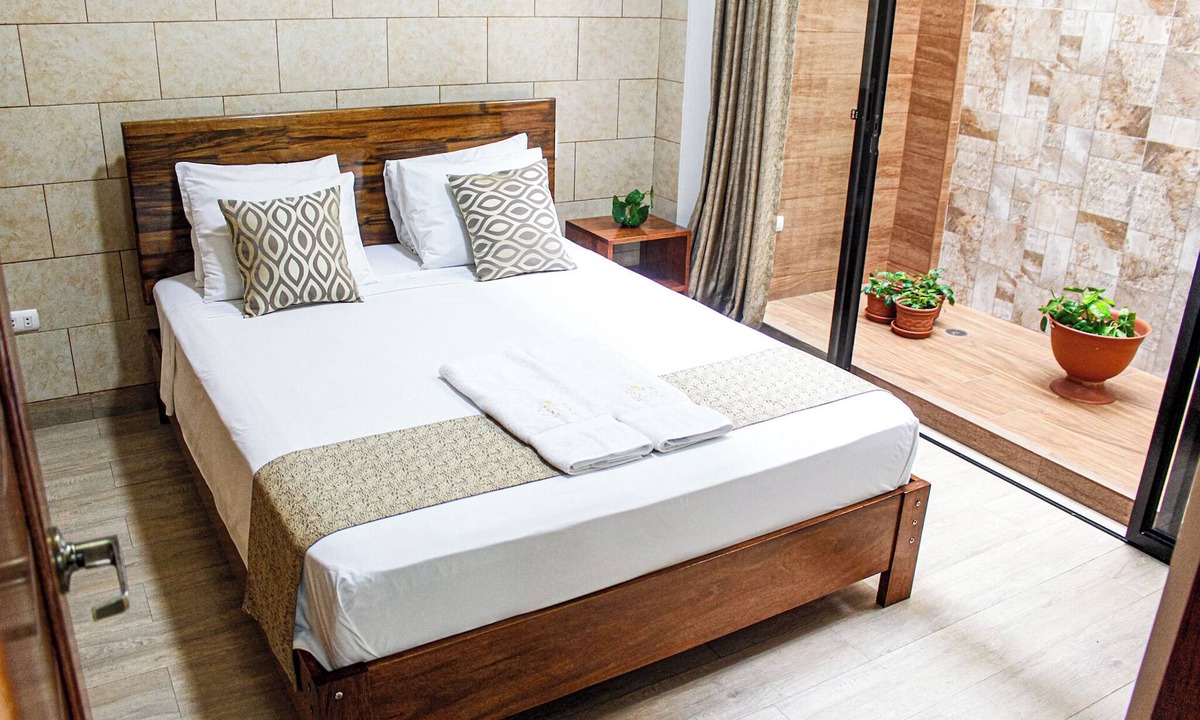 Iquitos Hotel | Studio 69