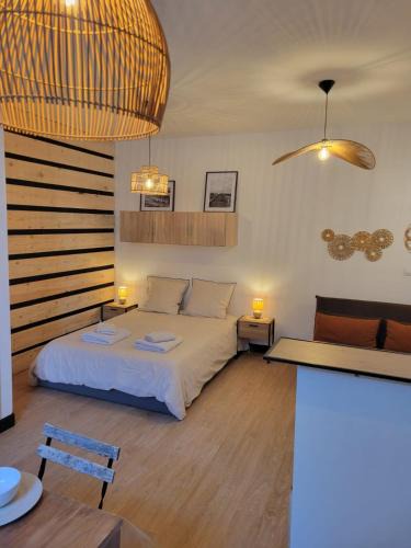 Fecamp Apartment | studio Anémos