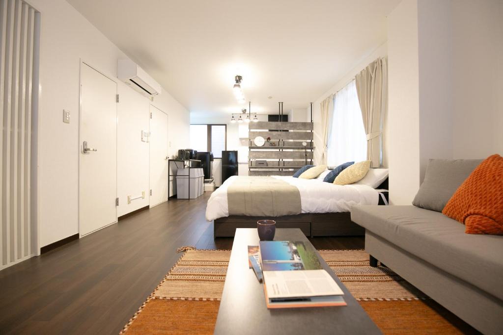 Tomigaya Apartment | studio aoi 302