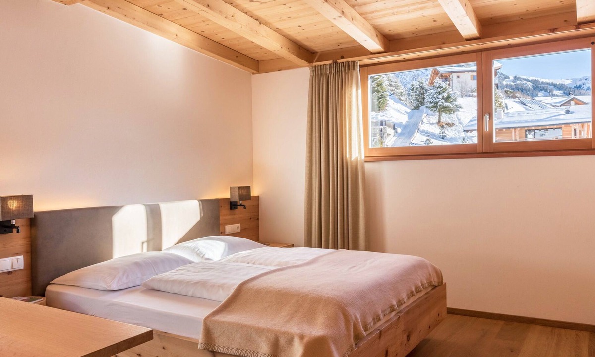 Selva di Val Gardena Apartment | Studio Apartment "Villa Solinda - Rossini" with Mountain View, Balcony & Wi-Fi