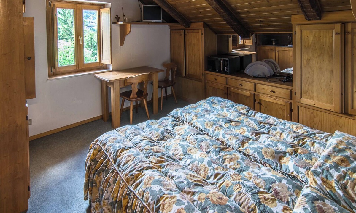 Cortina d'Ampezzo Historic Centre Apartment | Studio apartment 2 beds - 025016-LOC-01433
